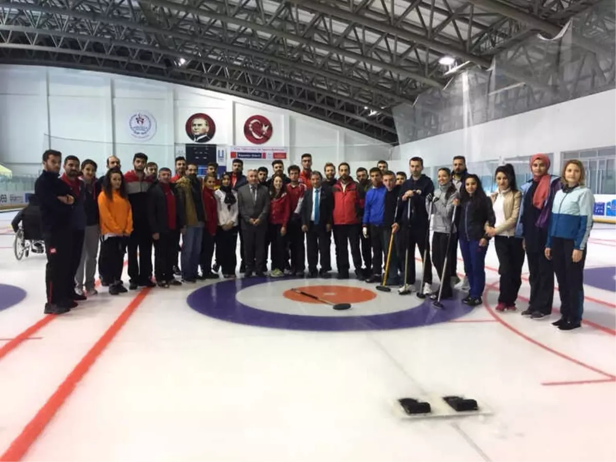 Curling\'e Taze Kanlar Geliyor