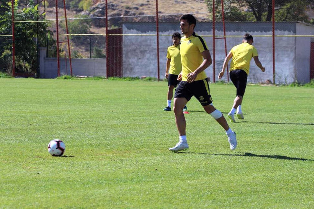E.y. Malatyaspor, İstanbul\'a Puan İçin Gitti