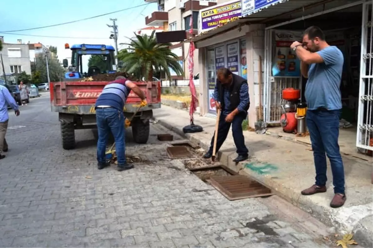 Ege\'de Beklenen Tropik Fırtına Yerini Yağışa Bıraktı