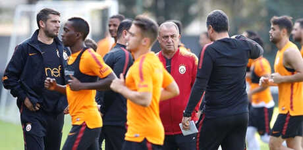 Galatasaray\'da Gözler Şampiyonlar Ligi\'ne Çevrildi