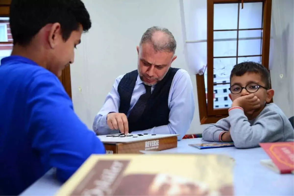 Geleceğin Picasso\'ları, Neşet Ertaş\'ları Yetişiyor