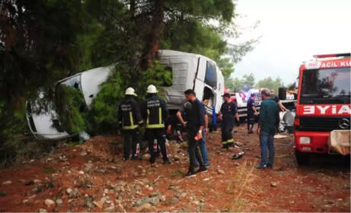 Kemer\'de Ağır Yaralı Rus Rehber Kurtarılamadı, Ölü Sayısı 4\'e Yükseldi
