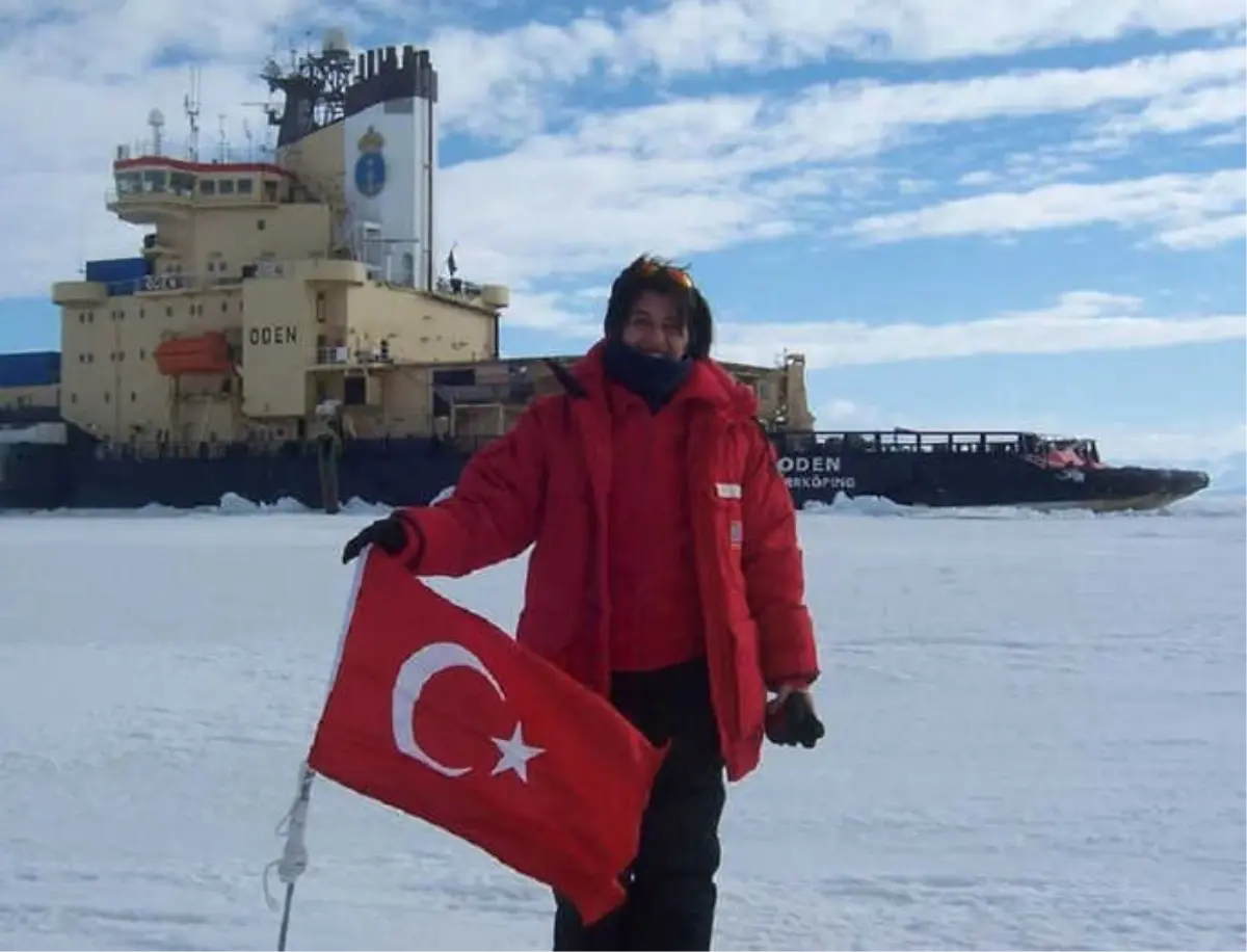 Kutuplarda Türk Bayrağını Dalgalandıran Kadın Şimdi de İklimleri Araştırıyor