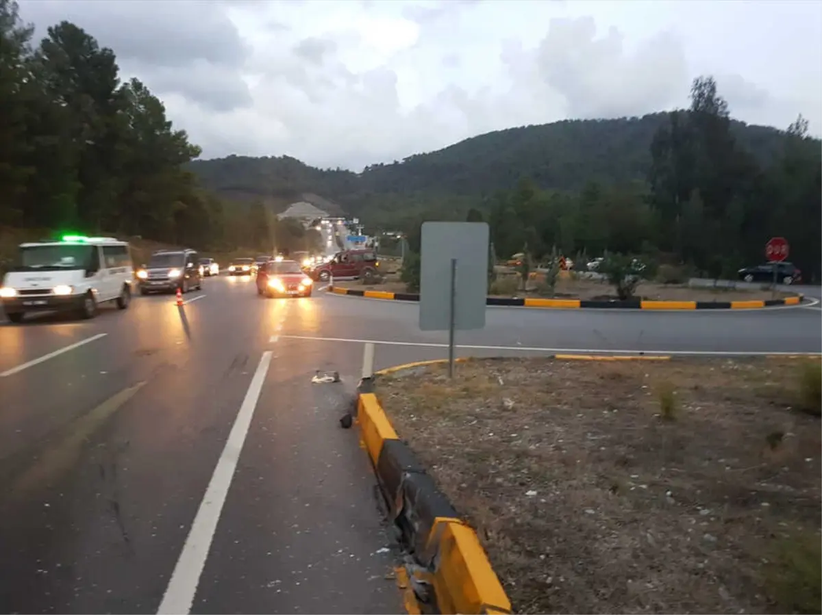 Muğla\'da Trafik Kazası: 1 Ölü, 4 Yaralı