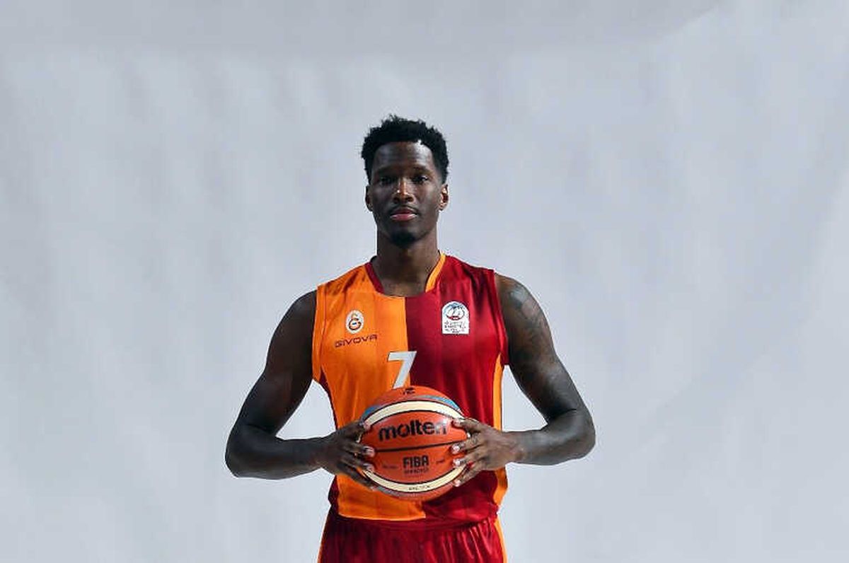 Nigel Hayes: "Türkiye Çok Güzel Bir Ülke Ama Benim Hedefim Nba\'ye Geri Dönmek"