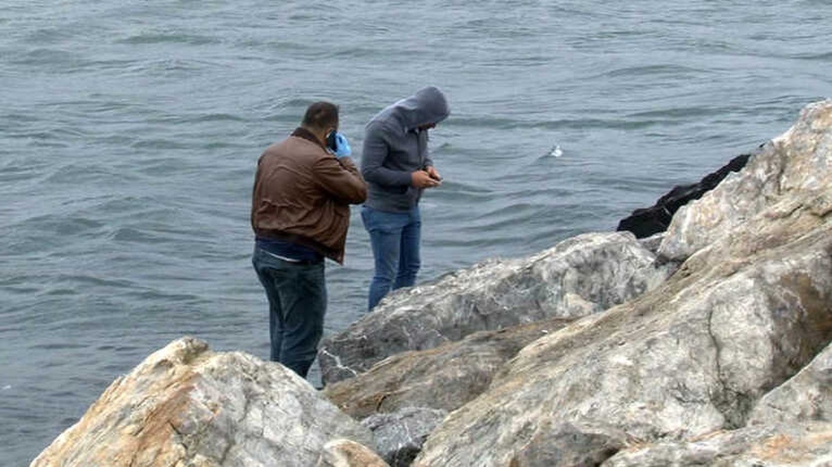 Vahşet: Boğazı Kesilmiş Ceset Bulundu !