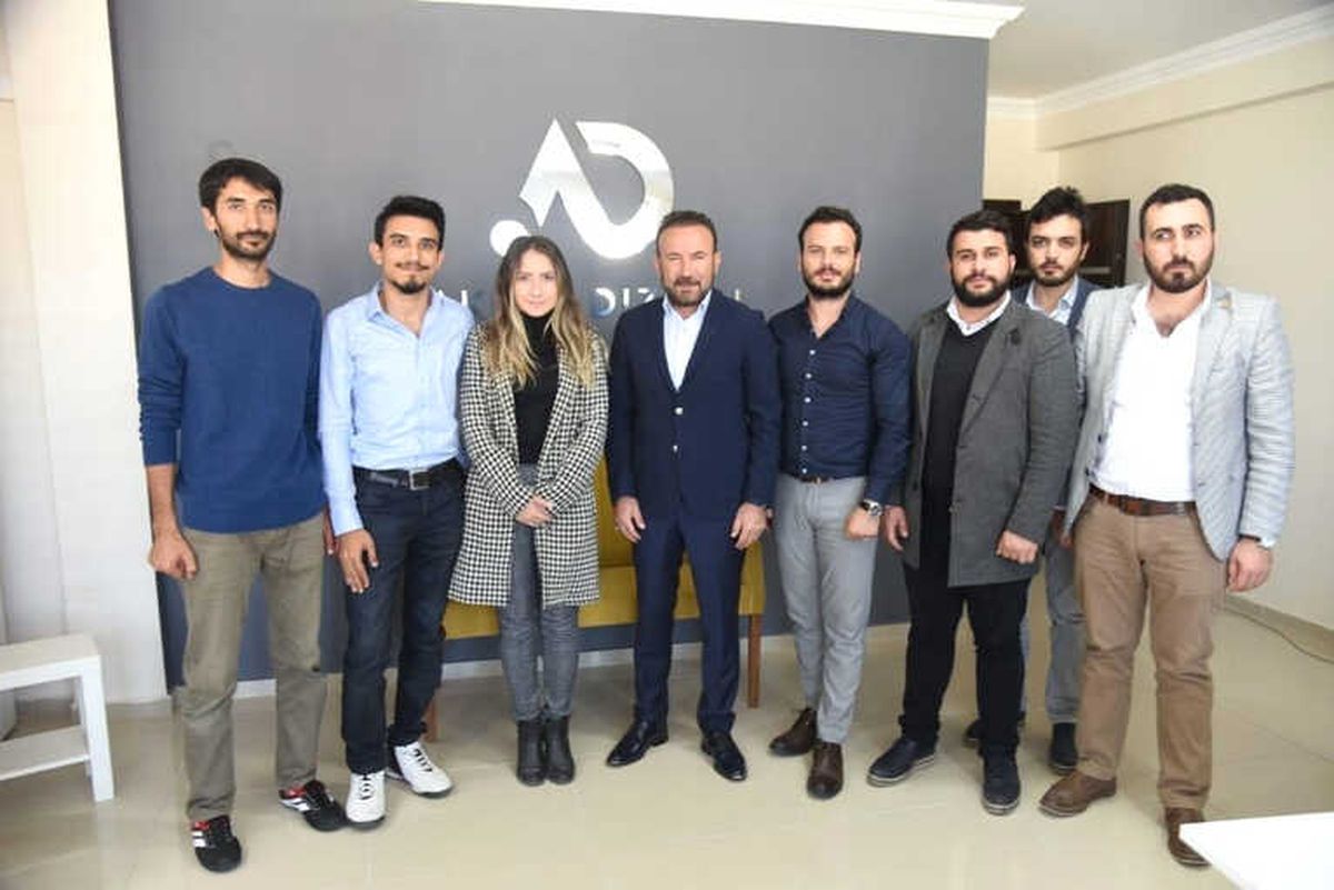 Başkan Doğan\'dan Kendi İş Yerini Açan Genç Girişimciye Ziyaret
