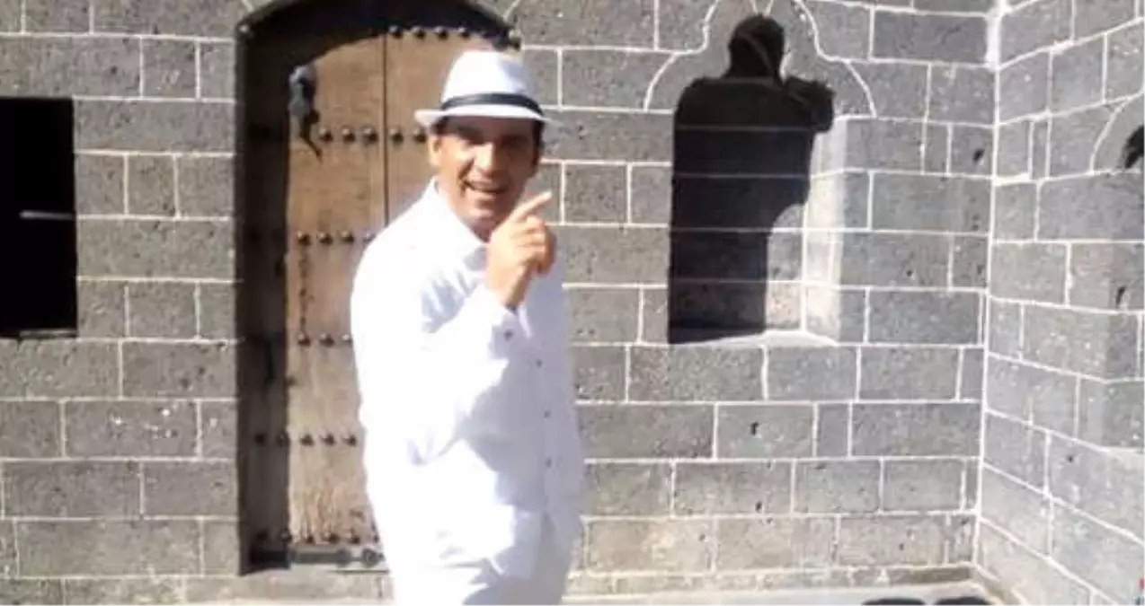 Diyarbakırlı Müzisyenden Tüm Dünyaya Çağrı: Bize Gel