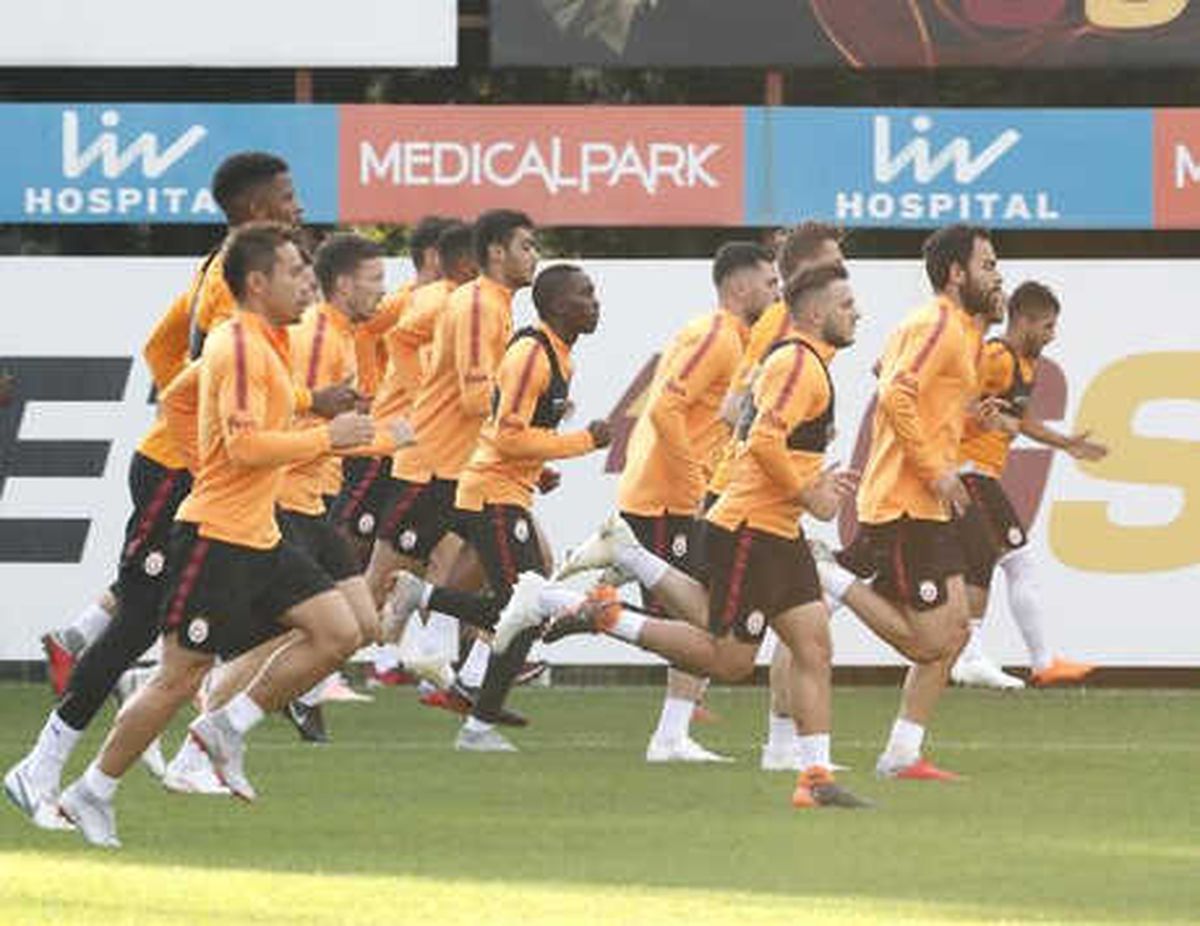 Galatasaray\'da Porto Hazırlıkları Devam Etti