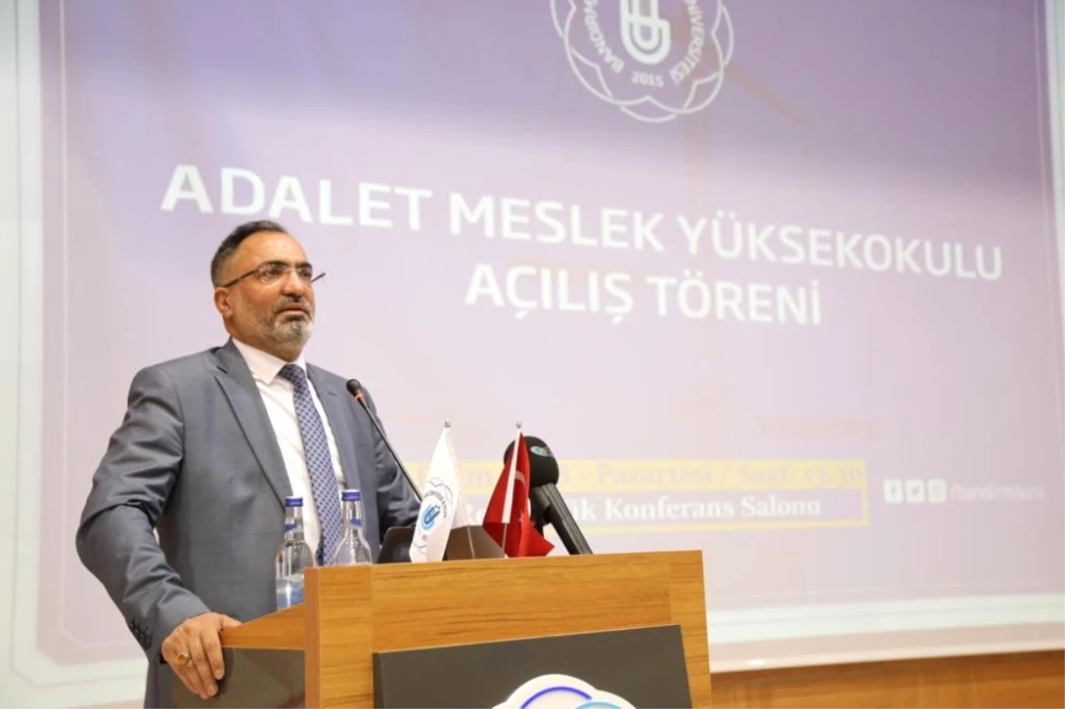 Hsk Üyesi Köseoğlu: "15 Temmuz\'da 16 Bin Hakim Savcımız Varken Şimdi 20 Binlere Ulaşacağız"