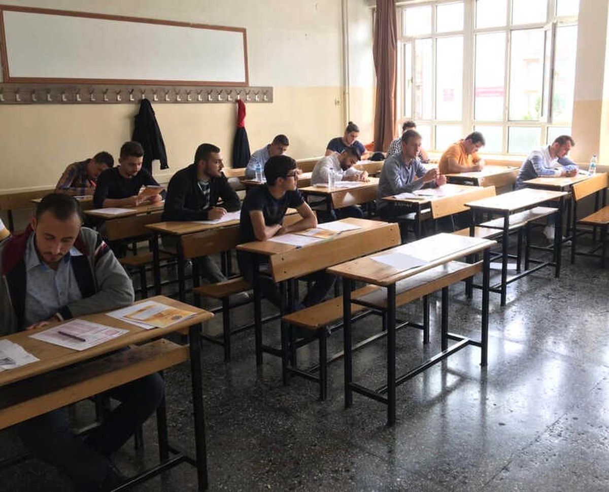 Konya\'da Mali Müşavir Adayları Zorlu Sınav Öncesi Prova Yaptı