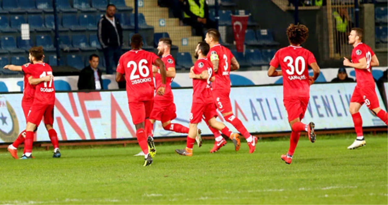 Ligin Formda Takımı Antalyaspor, Ankaragücü\'nü Deplasmanda 1-0 Devirdi