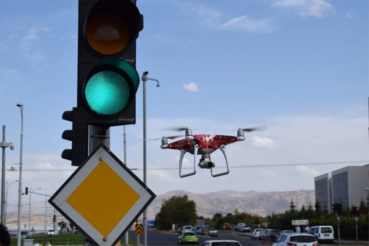 Malatya\'da Drone Destekli Trafik Denetimi