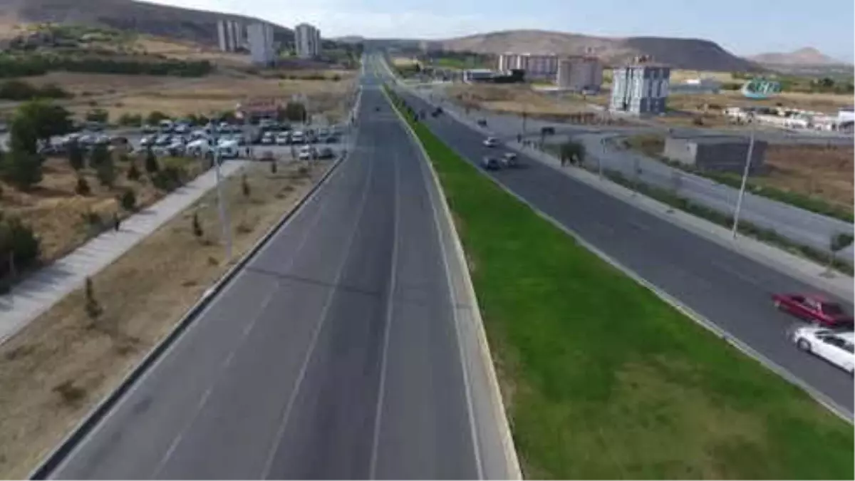 Malatya\'da Drone Destekli Trafik Denetimi