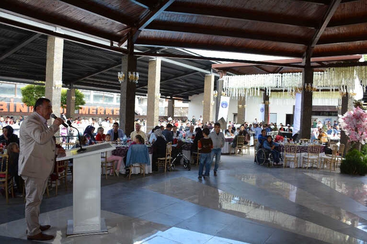 Öz Taşıma-İş Sendikası Kayseri\'deki Üyeleriyle Buluştu