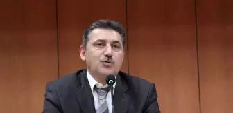 Öztürk: ' 'Din Görevlisi' İfadesi Hristiyanlıktan Devşirme'