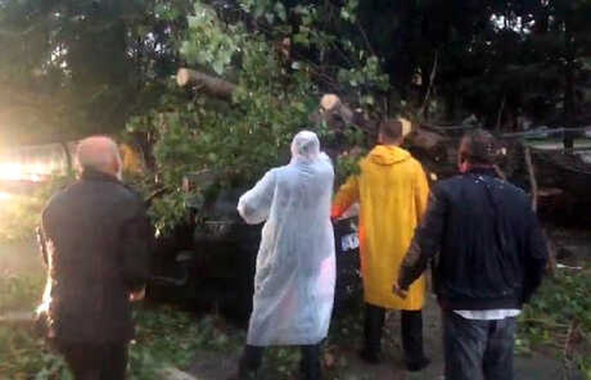 Sakarya\'da 20 Dakikada 30 Kilogram Yağmur Düştü