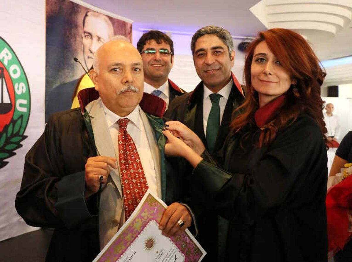 60\'ından Sonra Avukat Oldu