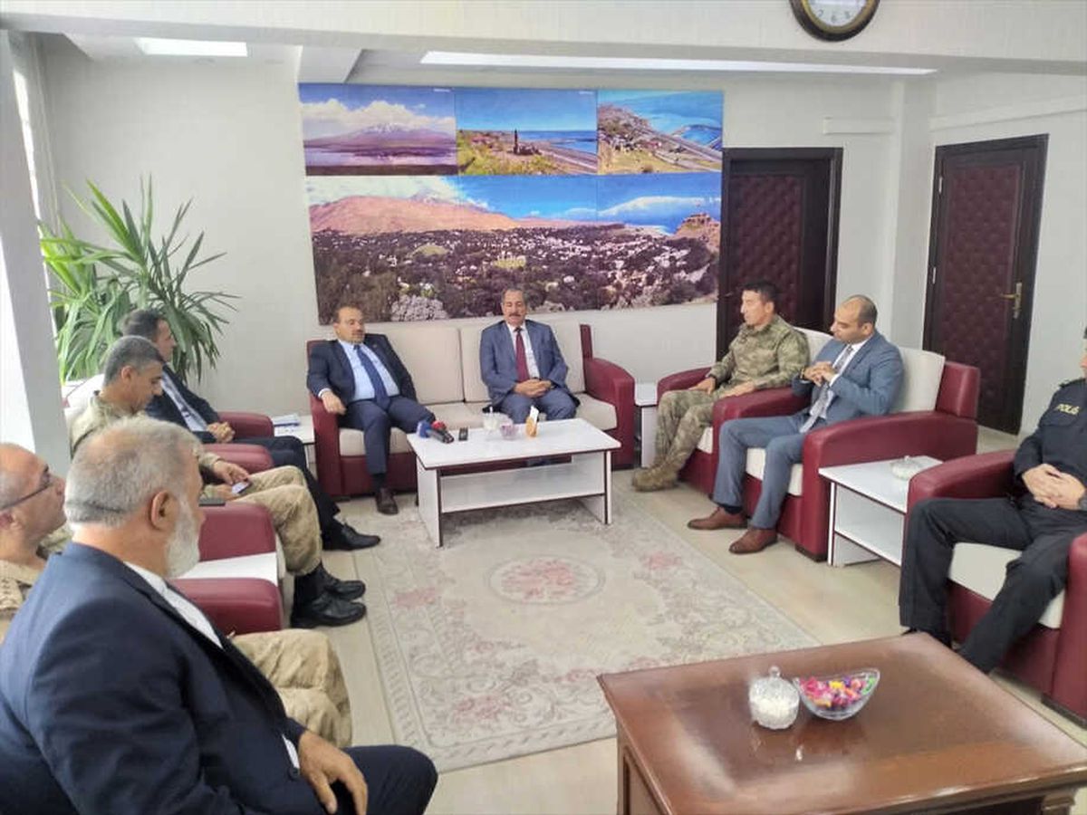 Adilcevaz\'da Asayiş Toplantısı
