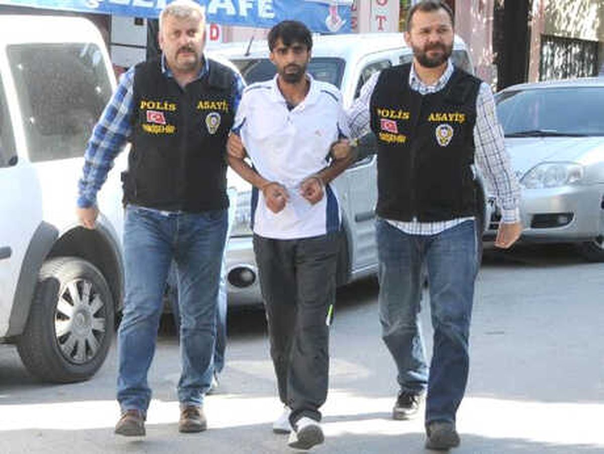 Annesini 49 Yerinden Bıçaklayarak Öldüren Babasından Şikayetçi Olmadı