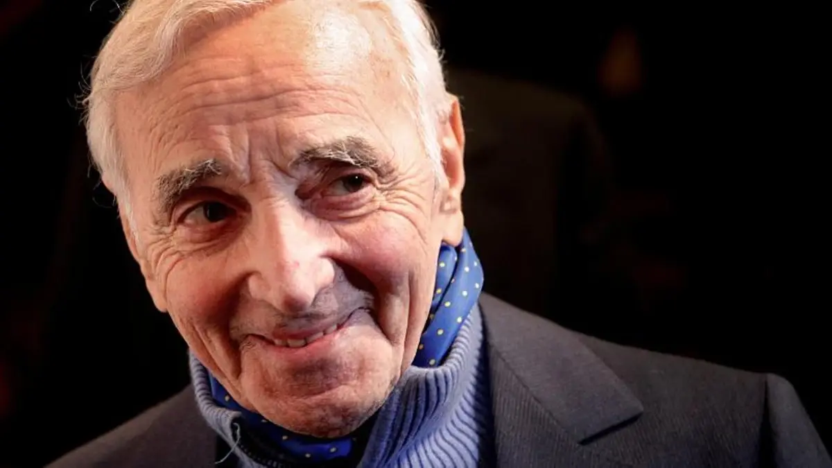 Aznavour\'un Ölümü Dünyanın Dört Bir Yanında Hayranlarını Yasa Boğdu