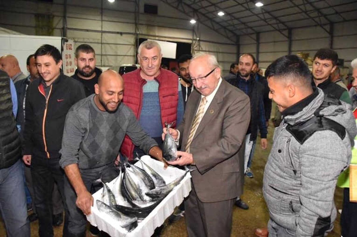 Başkan Albayrak: "Tekirdağ Balıkçılıkta Kendi Kendine Yetebilen Nadir Şehirlerden Biri"