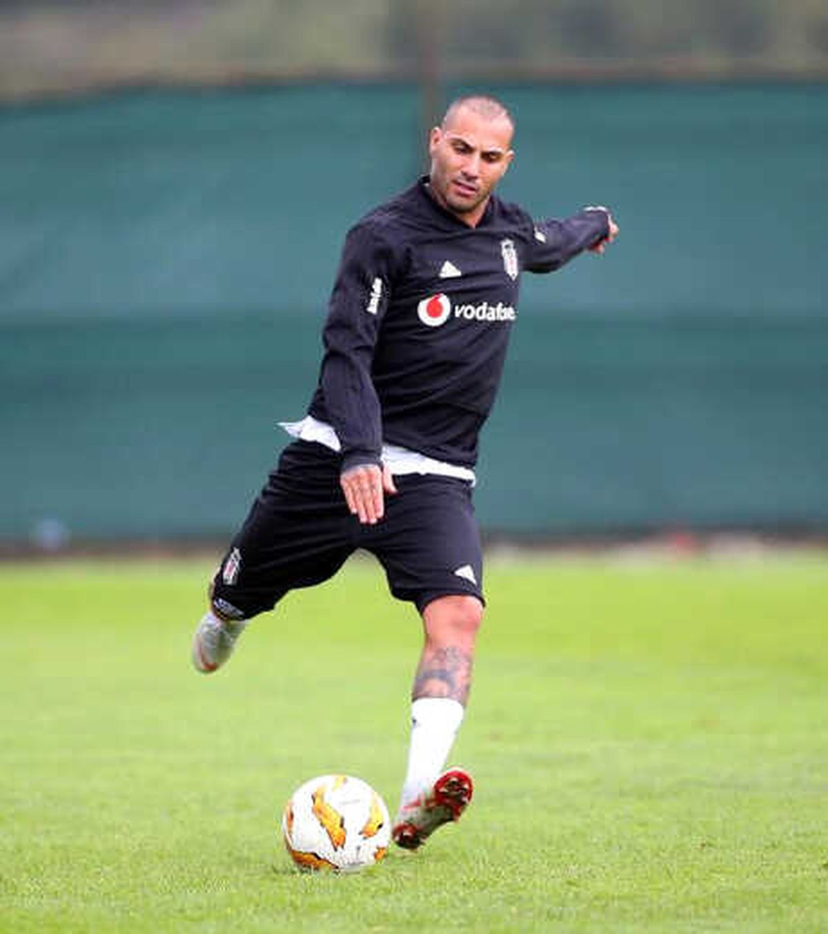 Beşiktaş\'ta Malmö Maçı Hazırlıkları Sürüyor