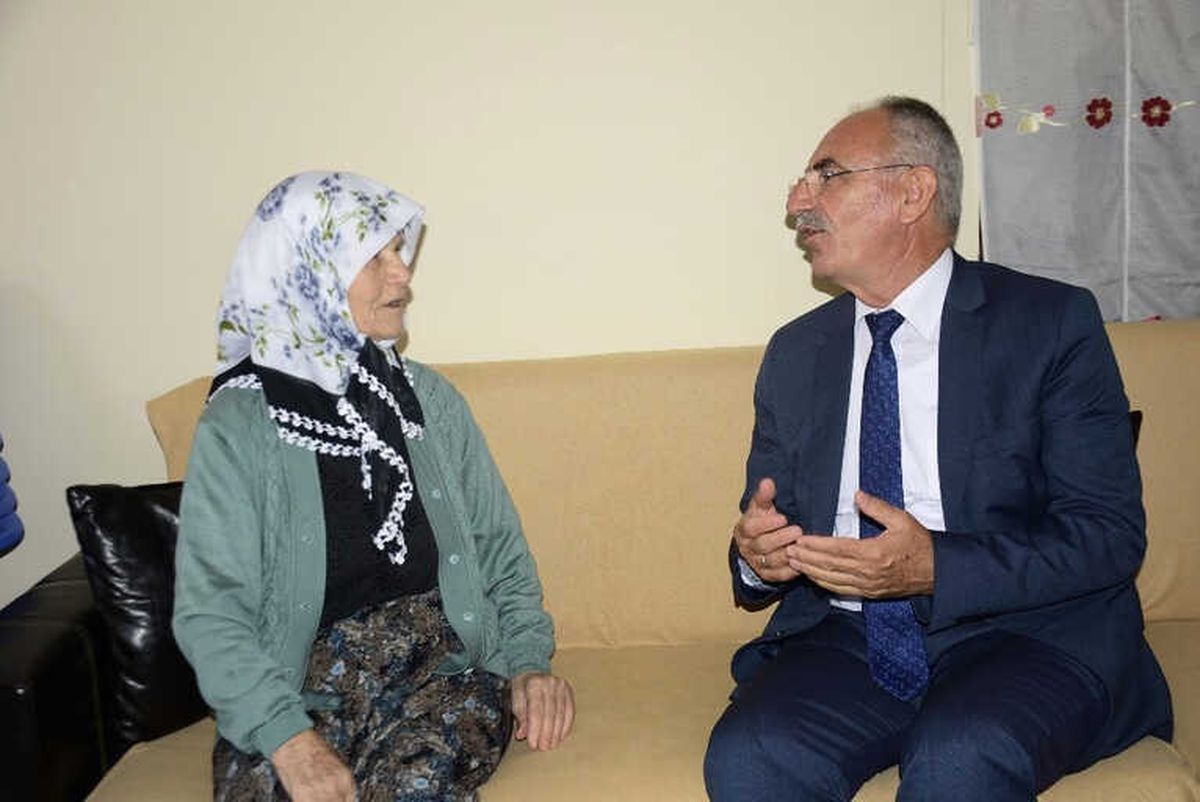 Kale\'den Koca Çınarlara Ziyaret