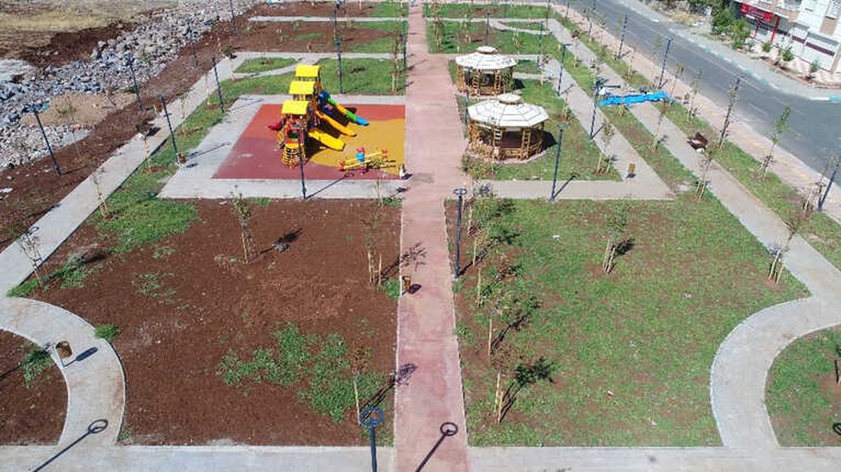Kayapınar\'da Park Çalışmaları Sürüyor