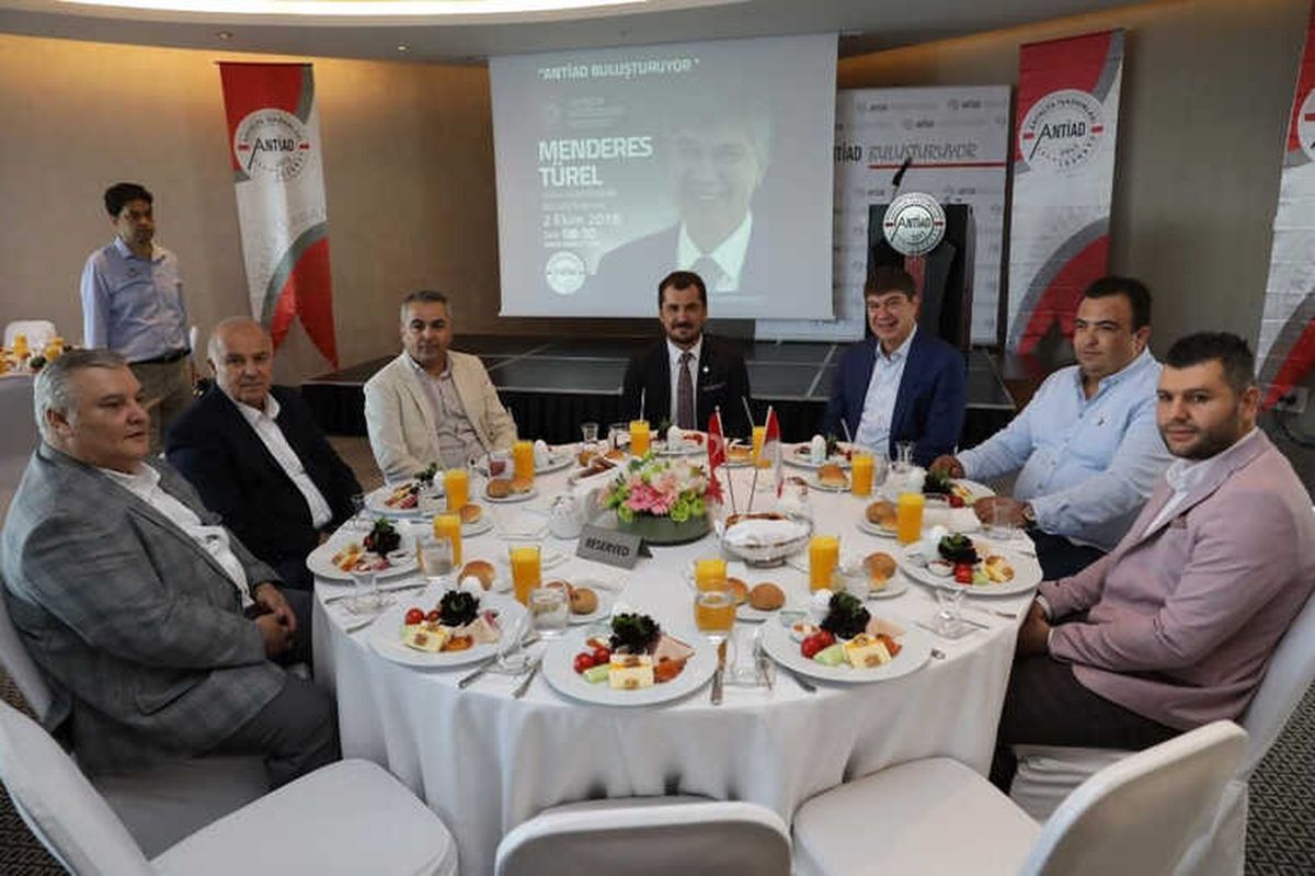 Türel: "New York\'u Geçeceğiz"