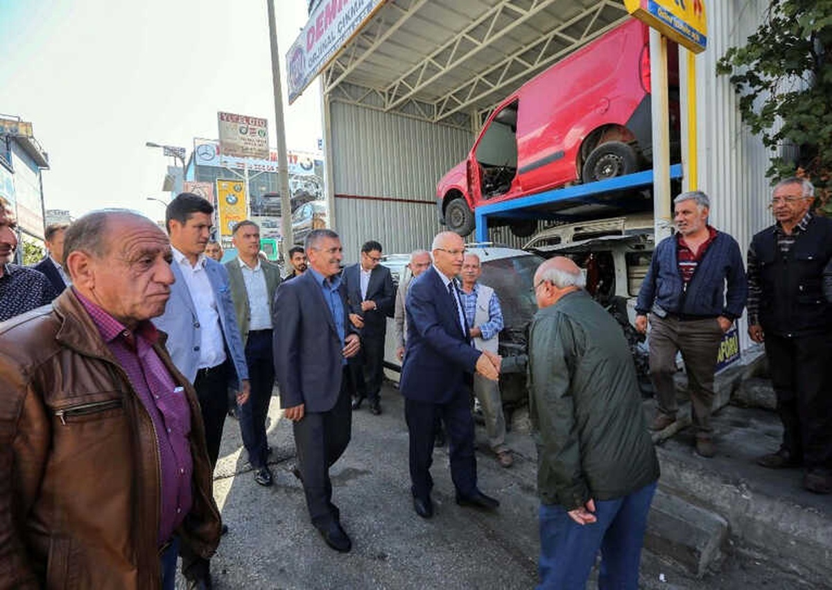 Yaşar, Yıldız Sanayi Esnafı ile Buluştu