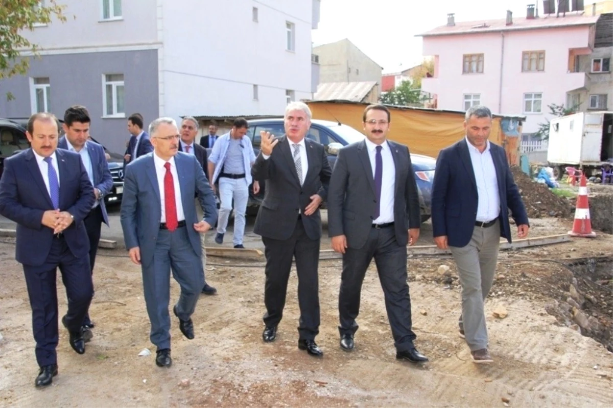 Ağbal, Belediye Projelerini İnceledi