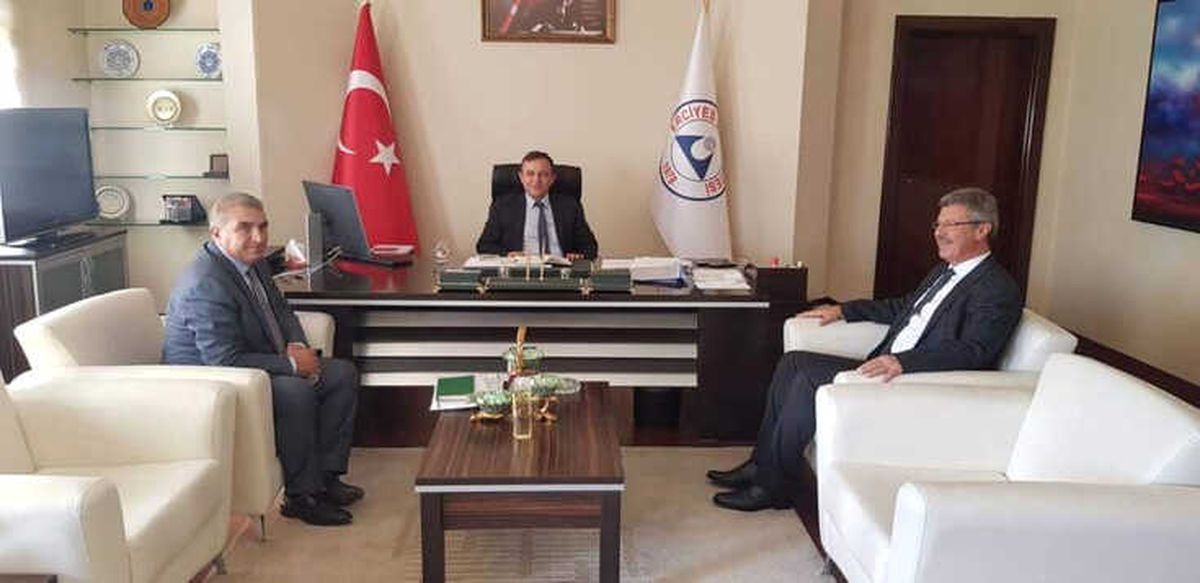Başkan Akay\'dan Erü Rektörü Çalış\'a Ziyaret