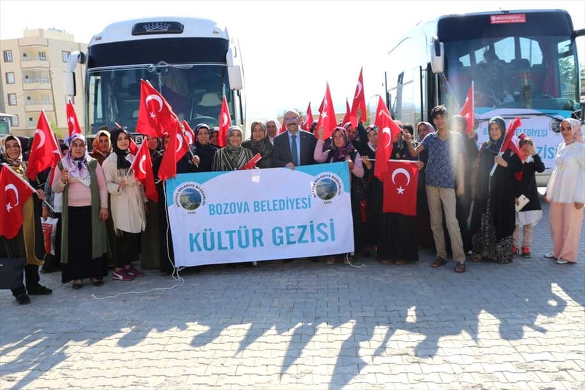 Bozovalı Kadınlardan Kültür Gezilerine İlgi