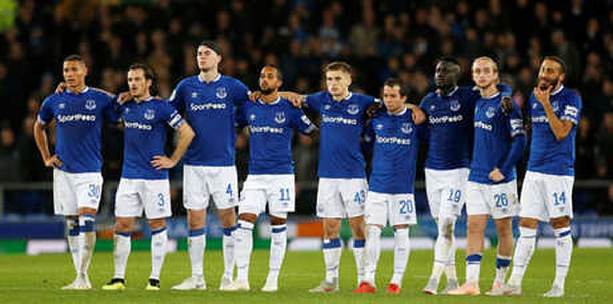 Cenk\'li Everton, Southampton\'a Elendi!
