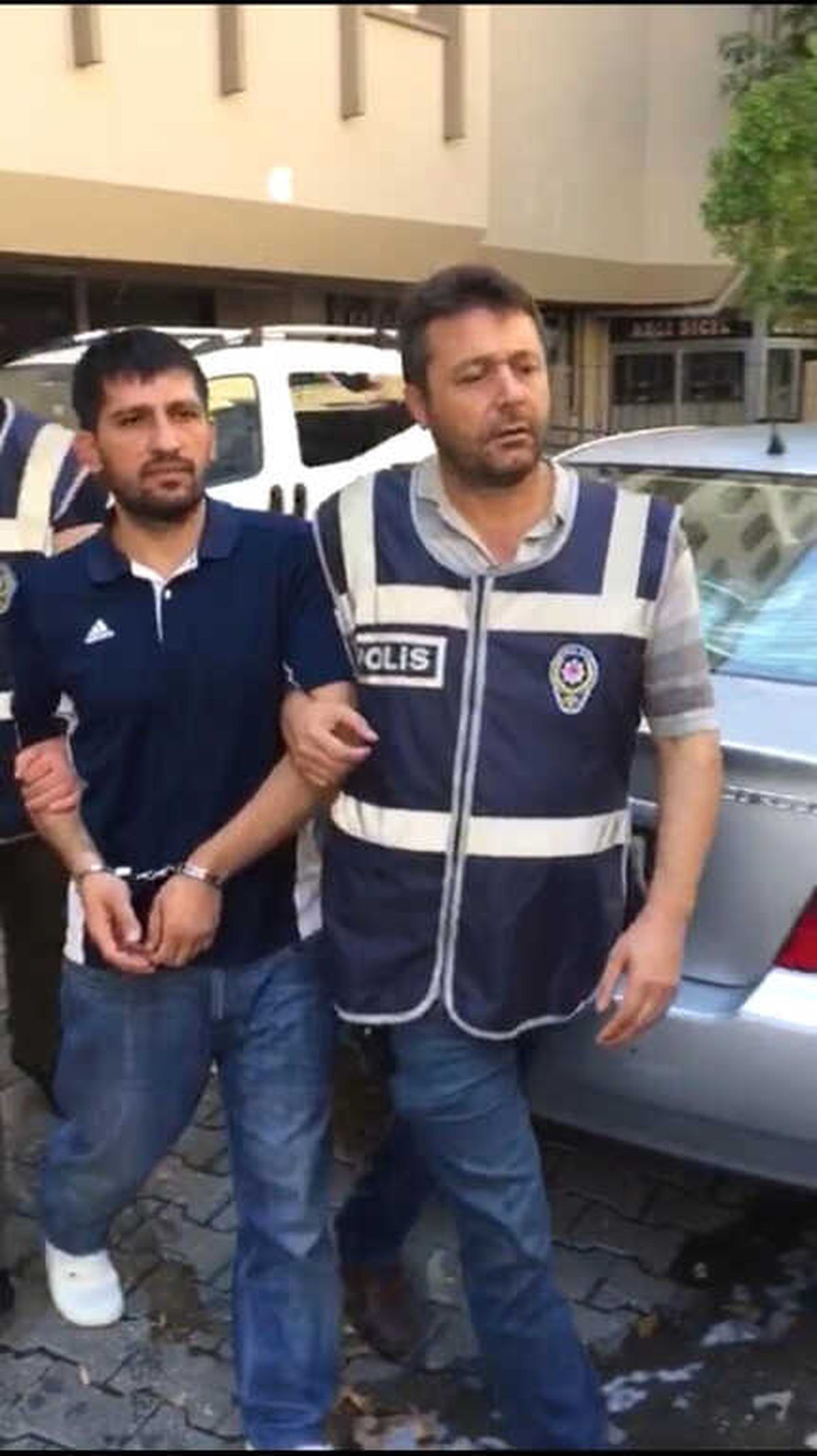 Cezaevi Firarisi Hırsız Yakalandı