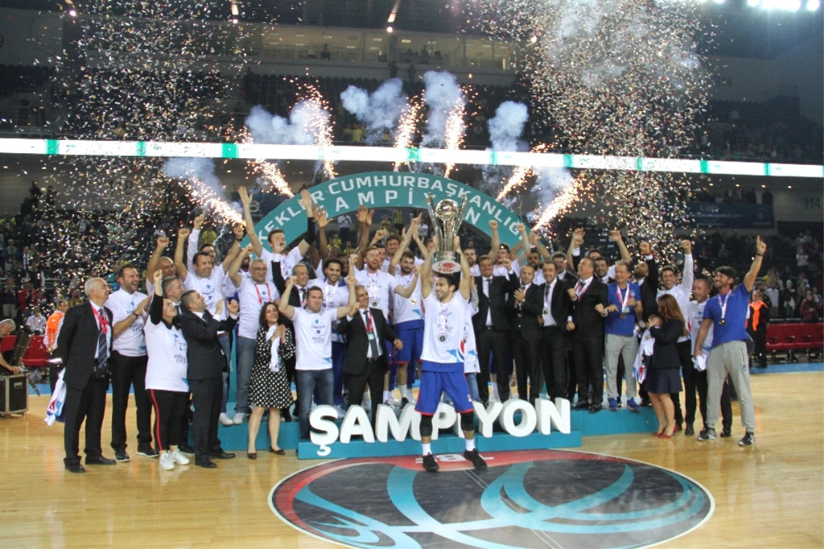 Cumhurbaşkanlığı Kupası 11. Kez Anadolu Efes\'in