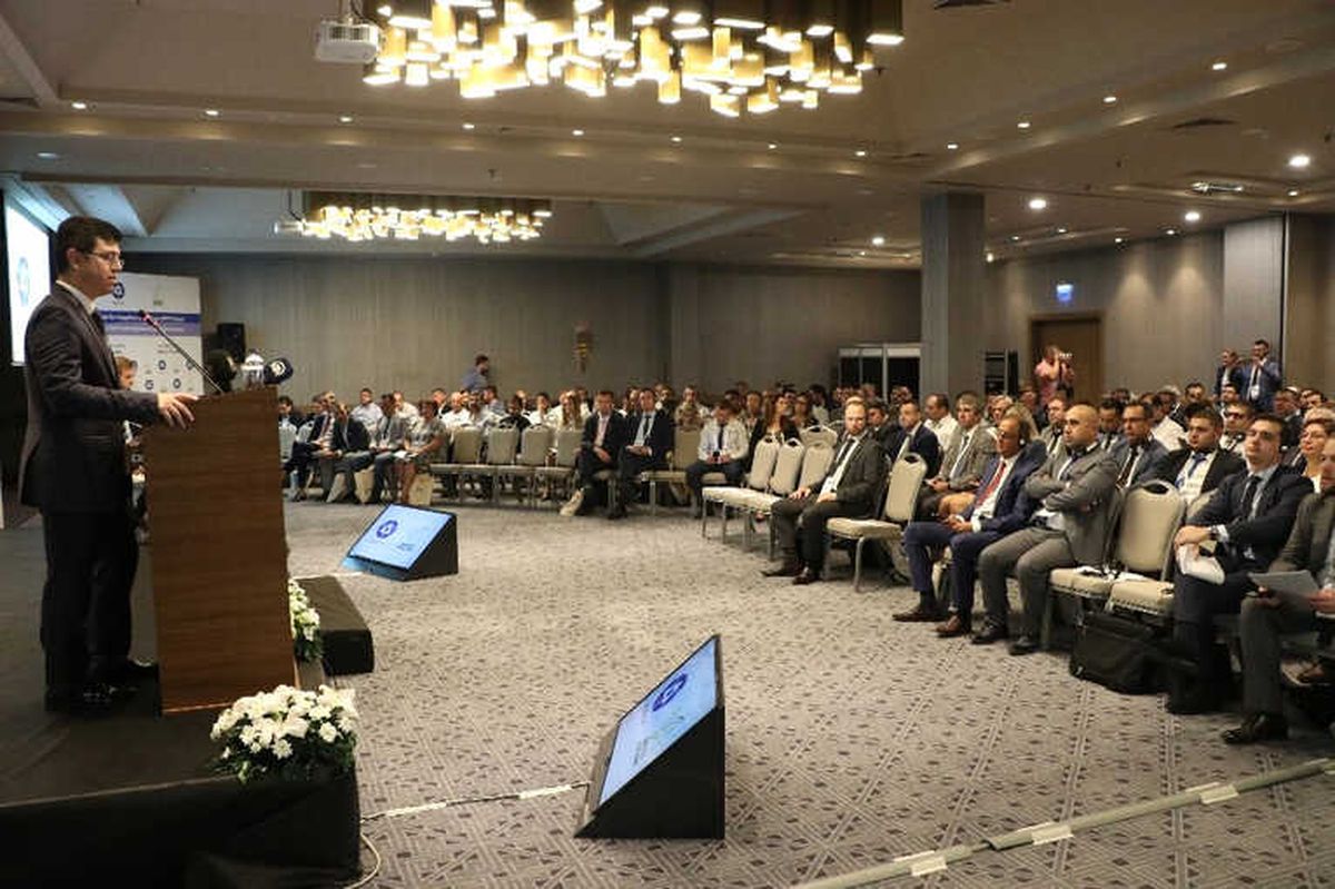 Dere: "Nükleer Santraller Bir Devlet Kuşudur"