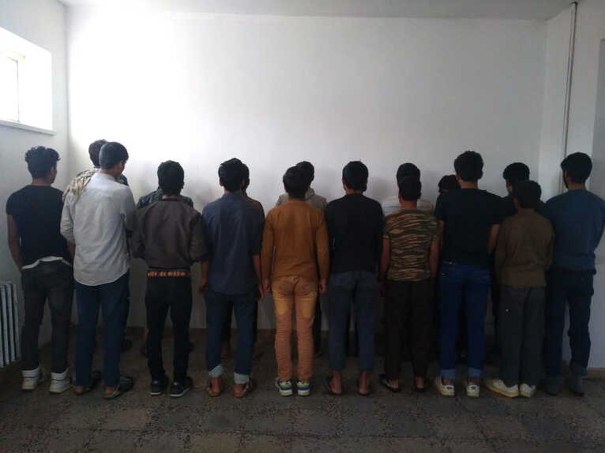Elazığ\'da Kaçak 43 Göçmen Yakalandı