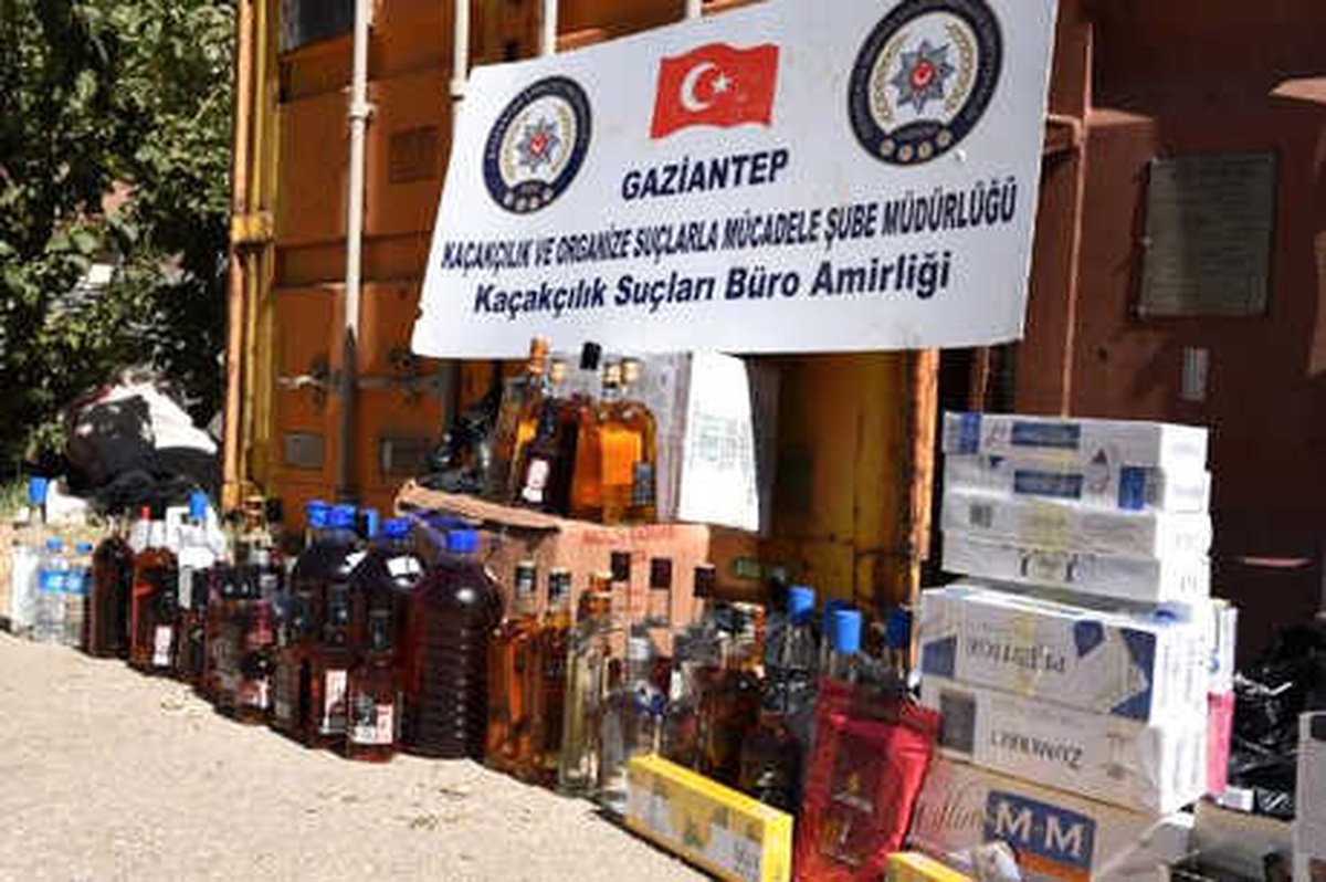 Gaziantep\'te Kaçakçılık Operasyonu: 26 Gözaltı