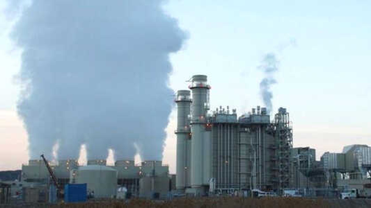İran, Suriye\'de 400 Milyon Euro\'luk Enerji Santrali İnşa Edecek