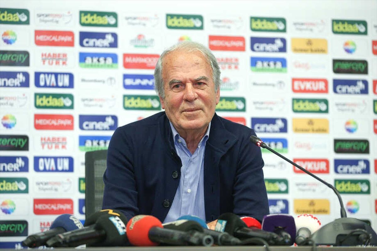Mustafa Denizli, Kasımpaşa\'da Avrupa\'yı Hedefliyor