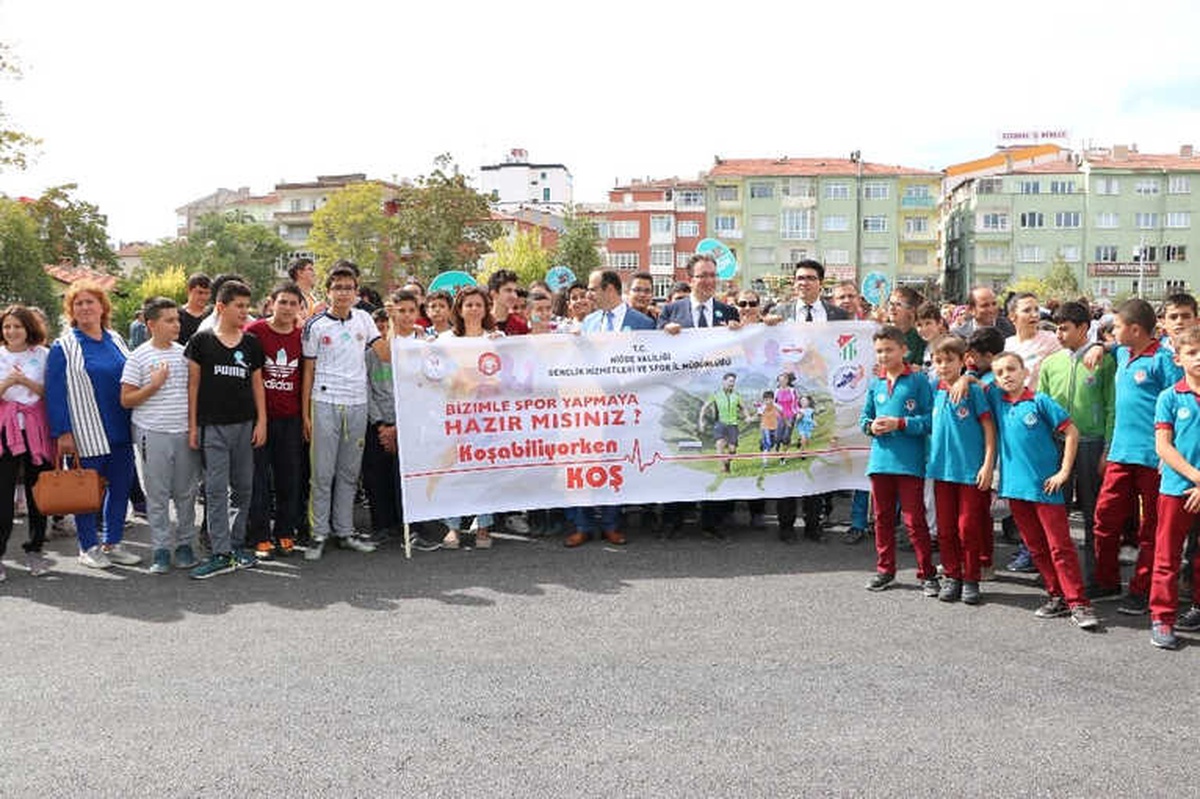 Niğde\'de \'Dünya Yürüyüş Günü\' Etkinliği