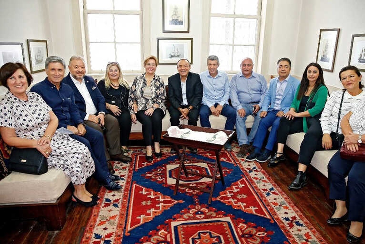 Sanayiciler Konak\'ın Tarihine Hayran Kaldı