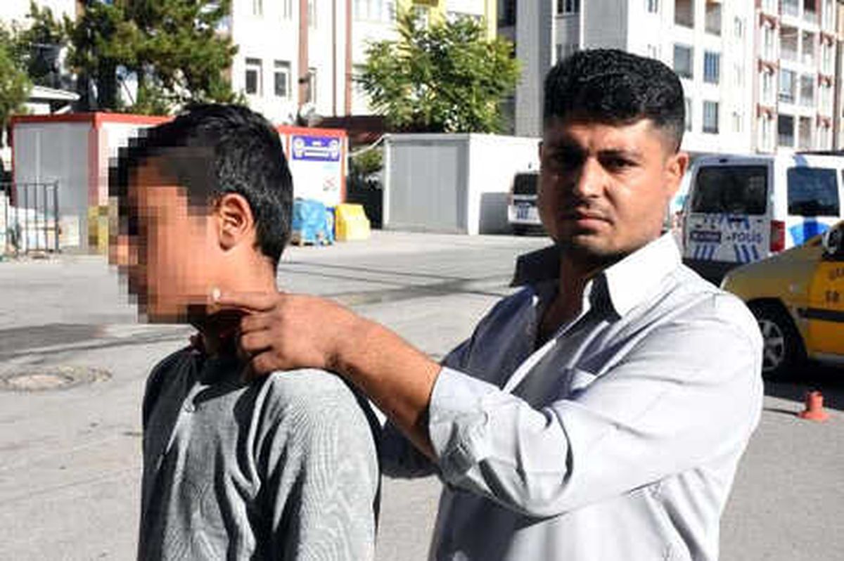 Sivas\'ta Okul Müdürü ve Yardımcısının Öğrenciyi Dövdüğü İddiası