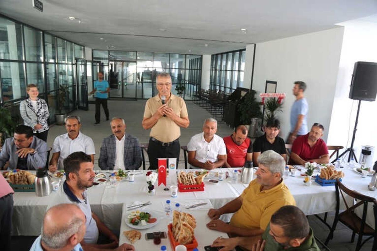 Tarhan, Sanayi Esnafı ile Buluştu