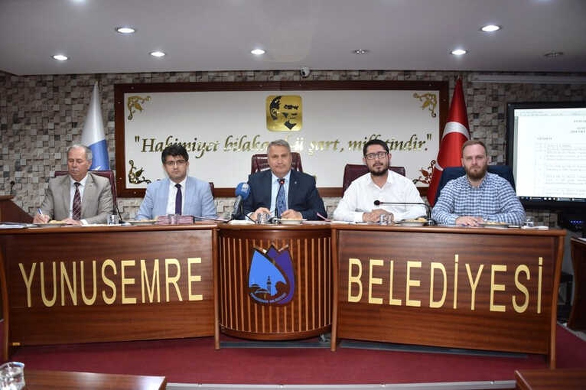 Yunusemre\'den Amatör Spor Kulüplerine Destek