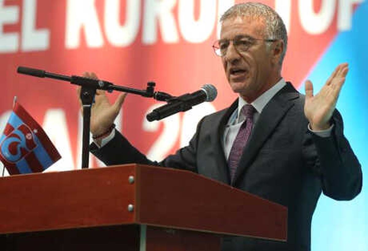 Ağaoğlu: "İleriye Doğru Baktığımızda, Tüm Enginliği ile Gözü Kara Bir Deniz Göreceğiz"