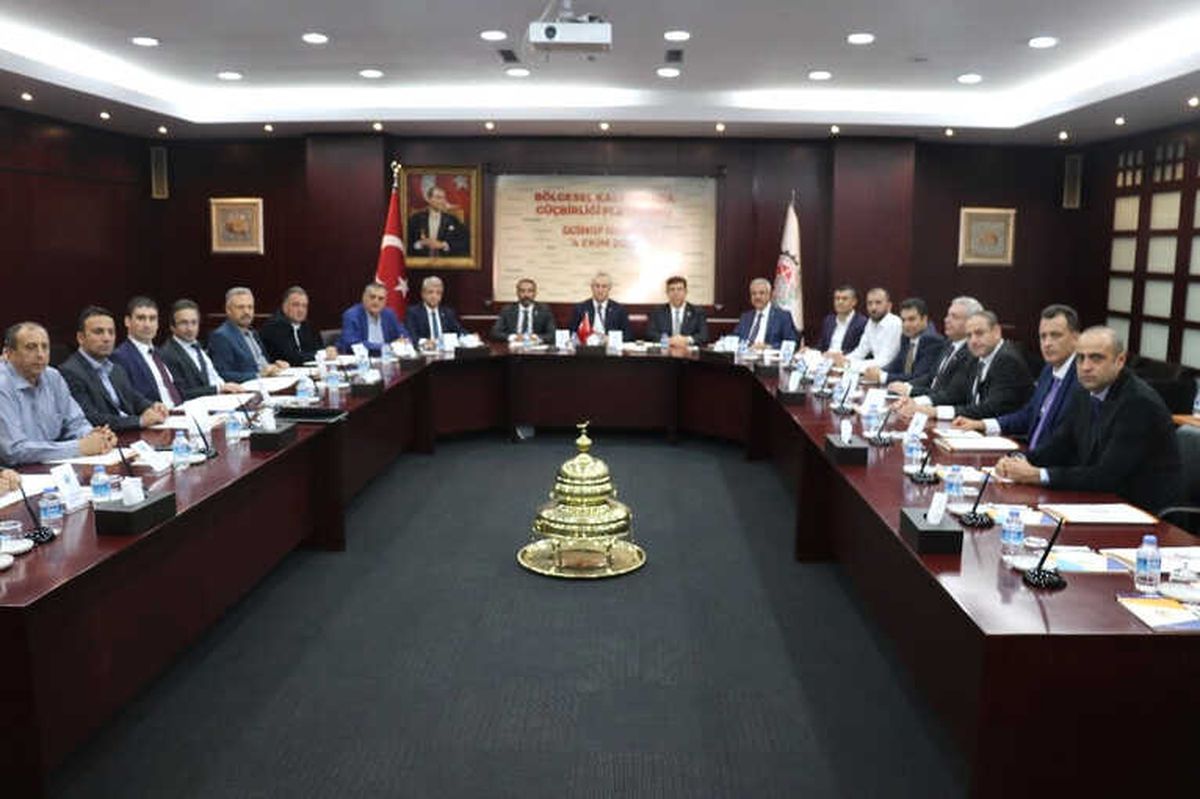 Bölgesel Kalkınmada Güç Birliği Platformu Gaziantep\'te Toplandı