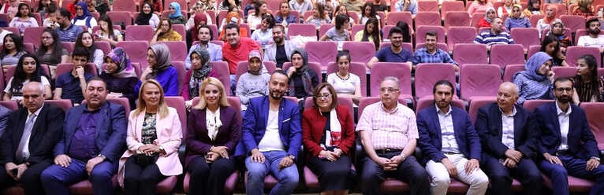 Büyükşehir Belediye Başkanı Fatma Şahin Gaün\'lü Öğrencilerle Buluştu